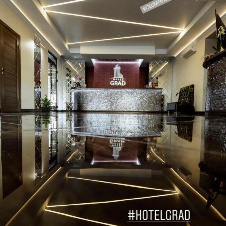 Grad Hotel Ashmyany Exteriér fotografie